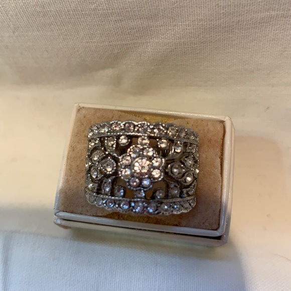 Marquis Ring - Picture 2 of 3